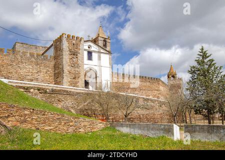 castillo de Mourão, siglo XIV, Mourão, Distrito de Évora, Alentejo, Portogallo Foto Stock