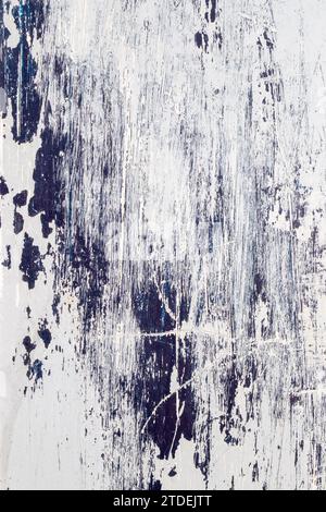 Immagine ravvicinata che mostra le texture e i colori della vernice peeling sul fondo di un'imbarcazione Foto Stock