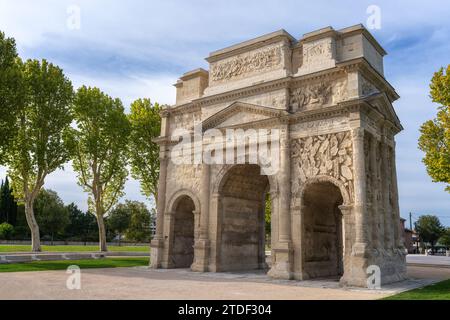 Arc de Triomphe d'Orange, antico arco di Orange, sito patrimonio dell'umanità dell'UNESCO, Orange, Provence, France, Europe Foto Stock