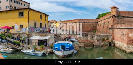 Veduta della Fortezza nuova e del canale, Livorno, Provincia di Livorno, Toscana, Italia, Europa Foto Stock