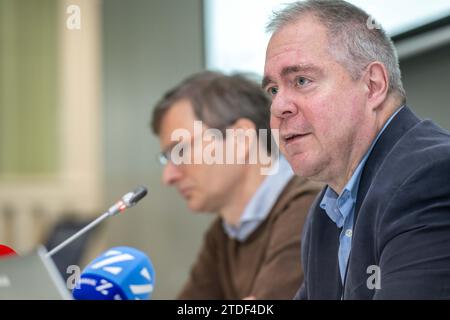 Bruxelles, Belgio. 18 dicembre 2023. L'economista della BNB/NBB Geert Langenus è raffigurato durante una conferenza stampa della banca nazionale belga BNB/ NBB per presentare le previsioni economiche annuali, lunedì 18 dicembre 2023 a Bruxelles. BELGA PHOTO JONAS ROOSENS Credit: Belga News Agency/Alamy Live News Foto Stock