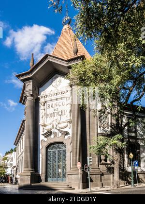 Banca del Portogallo a Funchal, Madeira, Portogallo. Foto Stock