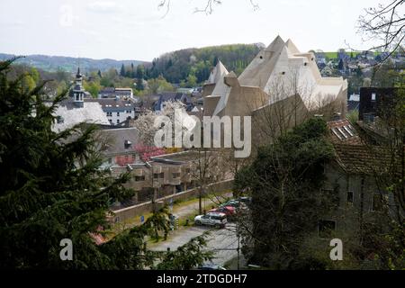 Der Mariendom in Velbert-Neviges im Frühling. Foto Stock