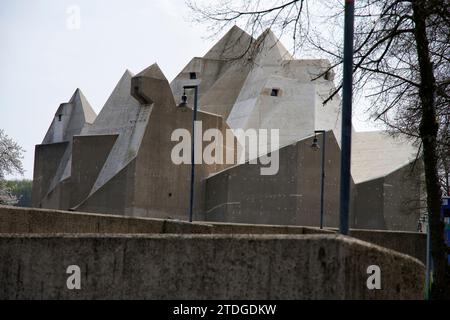 Der Mariendom in Velbert-Neviges im Frühling. Foto Stock