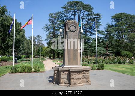 Cenotafio nei giardini commemorativi della Vittoria, Wagga Wagga, memoriale ai caduti della prima guerra mondiale, NSW, Australia Foto Stock