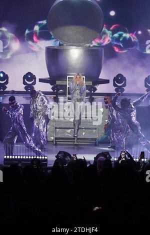 Madrid, Spagna. 18 dicembre 2023. La cantante Lola Indigo durante il Natale Starlite Madrid 2023 a Madrid lunedì 18 dicembre 2023. Credito: CORDON PRESS/Alamy Live News Foto Stock