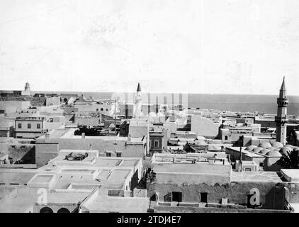 08/31/1911. Tripoli e il suo porto. Vista panoramica della città su cui sono diretti. Prima di tutto, l'azione dell'Italia. Foto Argus. Crediti: Album / Archivo ABC / Argus Foto Stock