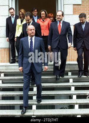 Madrid, Palazzo Zarzuela, 12/3/2002. Udienza di re Juan Carlos alla commissione esecutiva federale del PSOE. Foto: Ernesto Agudo, archdc. Crediti: Album / Archivo ABC / Ernesto Agudo Foto Stock