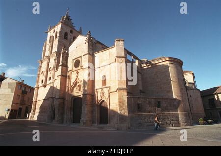 08/16/2003. TORRELAGUNA, 8-17-03. Chiesa di Santa Maria Maddalena. Foto Gonzalo Cruz. Crediti: Album / Archivo ABC / Gonzalo Cruz Foto Stock