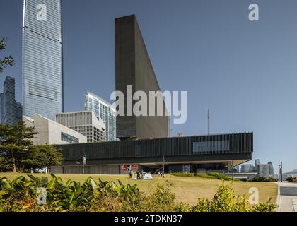 M+ M Plus Museum Hong Kong West Kowloon Cultural District progettato dagli architetti Herzog e de Meuron Foto Stock