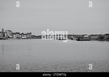 Barry Waterfront, Barry Wales, 10 dicembre 2023. Barry vince 20 milioni di sterline di fondi per il nuovo porto turistico. La prima fase dell'edilizia residenziale è iniziata nel 2005. Foto Stock