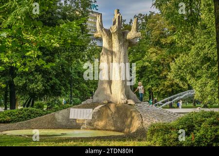 Denkmal Janusz Korczak, Swietokrzyski Park, Warschau, Woiwodschaft Masowien, Polen *** Monumento a Janusz Korczak, Swietokrzyski Park, Varsavia, Voivodato Mazoviano, Polonia Foto Stock