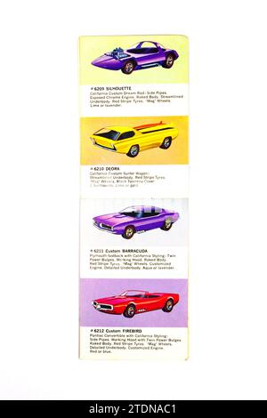 1967 1968 libretto d'epoca catalogo internazionale brochure per hot wheels redline auto in metallo pressofuso e hot rod di mattel inc Foto Stock