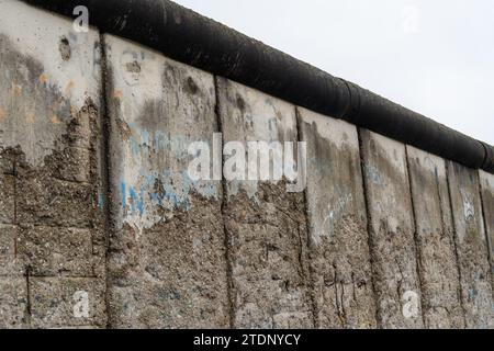 Il muro di Berlino - una sezione dell'ex divisione tra la Germania Est e la Germania Ovest. Foto Stock