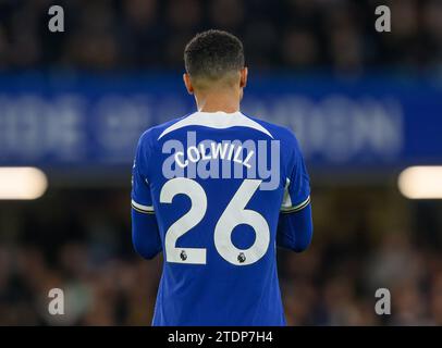 Londra, Regno Unito. 16 dicembre 2023 - Chelsea contro Sheffield United - Premier League - Stamford Bridge. Levi Colwill del Chelsea durante la partita di Premier League contro lo Sheffield United. Credito immagine: Mark Pain / Alamy Live News Foto Stock