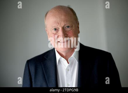 Berlino, Germania. 19 dicembre 2023. Peter Dinges, CEO del German Federal Film Board (FFA), a margine di un'intervista del dpa. Crediti: Britta Pedersen/dpa/Alamy Live News Foto Stock