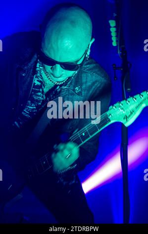 La band inglese Sisters of Mercy en Concert a l'AB | le groupe anglais The Sisters of Mercy live at l'AB Foto Stock