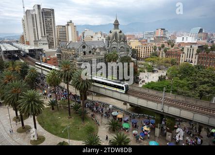 Medellin, Antioquia. Colombia - 6 dicembre 2023. Panoramica della città. È un comune della Colombia, capoluogo del dipartimento di Antioquia. Foto Stock