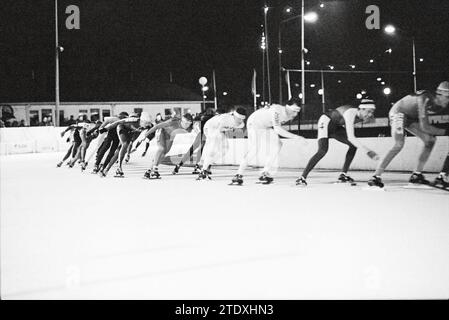 Maratona di pattinaggio, H'lem, Haarlem, Paesi Bassi, 14-02-1992, Whizgle News dal passato, su misura per il futuro. Esplora le narrazioni storiche, l'immagine dell'agenzia olandese olandese con una prospettiva moderna, colmando il divario tra gli eventi di ieri e quelli di domani. Un viaggio senza tempo che delinea le storie che plasmano il nostro futuro. Foto Stock