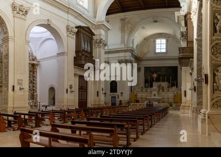 Lecce, 30 novembre 2023: Vista interna della chiesa di Santa Irene nel centro storico di Lecce Foto Stock