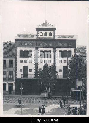 06/30/1933. Sulla facciata del nuovo municipio di Santa Fe, gli scudi dei paesi americani che hanno il loro luogo di nascita in questa città appaiono in piastrelle policrome. Crediti: Album / Archivo ABC / J. Moreno Casado Foto Stock