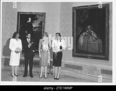 22/04/1987. Secondo giorno spagnolo dei principi del Galles: In the Image, durante la loro visita al Museo del Prado. Crediti: Album / Archivo ABC Foto Stock