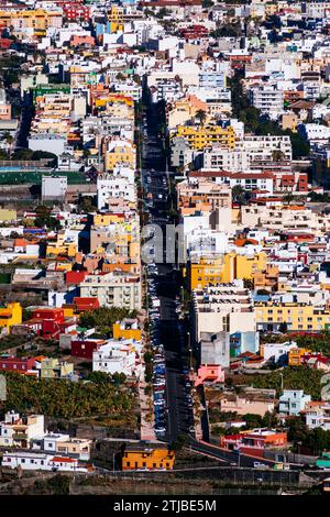 Vista aerea. Los Llanos de Aridane è un comune delle Isole Canarie situato nella Provincia di Santa Cruz de Tenerife. Si trova nella parte occidentale dell'islan Foto Stock