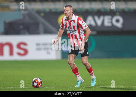 Den Haag, Paesi Bassi. 20 dicembre 2023. DEN HAAG, PAESI BASSI - 20 DICEMBRE: Arno Verschueren dello Sparta Rotterdam dribbling durante il secondo turno della TOTO KNVB Cup tra ADO Den Haag e Sparta Rotterdam al Bingoal Stadion il 20 dicembre 2023 a Den Haag, Paesi Bassi. (Foto di Hans van der Valk/Orange Pictures) credito: Orange Pics BV/Alamy Live News Foto Stock