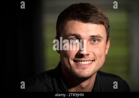 Il golfista svedese Ludvig Åberg ha fotografato durante un'intervista a Eslövs Golfklubb il 20 dicembre 2023. Foto: Johan Nilsson / TT / Code 50090 Foto Stock