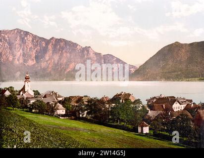 Unterach am Attersee, Gemeinde im Bezirk Vöcklabruck in Oberösterreich, Österreich, um 1890, Historisch, digital restaurierte Reproduktion von einer Vorlage aus dem 19. Jahrhundert / Unterach am Attersee, comune nel distretto di Vöcklabruck nell'alta Austria, Austria, intorno al 1890, riproduzione storica, restaurata digitalmente da un originale del XIX secolo Foto Stock