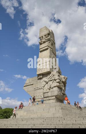 Granitdenkmal für die Verteidiger der Westerplatte bei Danzig, Woiwodschaft Pommern, Polen Foto Stock