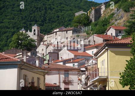 Longano, centro storico in provincia di Isernia, Molise, Italia Foto Stock