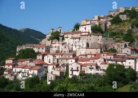 Longano, centro storico in provincia di Isernia, Molise, Italia Foto Stock