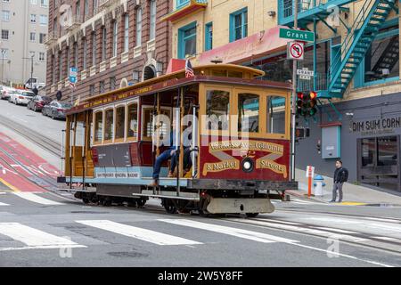 Tram tram di San Francisco in China Town, 24 giugno 2023 Foto Stock