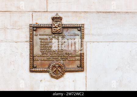 Memorial commemora cinque membri del movimento nazionalista realista, un gruppo di resistenza ucciso durante la liberazione di Bruxelles il 3-4 settembre 194 Foto Stock