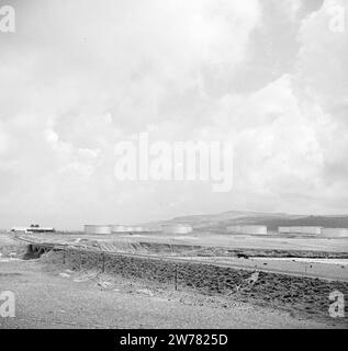 Terminal I.P.C. sul Mar Mediterraneo ca. 1950-1955 Foto Stock