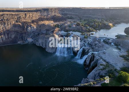 Aerea delle cascate Shoshone all'alba in Idaho. Foto Stock