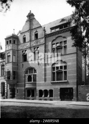 Wohnhaus Wilhelm Lohe in der Canalstraße 8 zu Düsseldorf, erbaut 1893–1894, Architekt otto March, foto Wilhelm otto (1895). Foto Stock