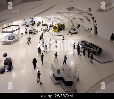 Interno del Museo del futuro, Dubai, Emirati Arabi Uniti Foto Stock