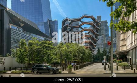 Vessel (TKA) è una struttura e attrazione turistica costruita come parte del Hudson Yards Redevelopment Project a Manhattan, New York City Foto Stock