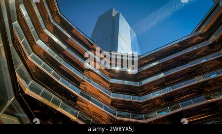 Vessel (TKA) è una struttura e attrazione turistica costruita come parte del Hudson Yards Redevelopment Project a Manhattan, New York City Foto Stock