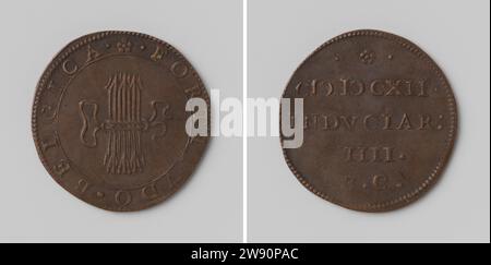 Power of the Seven United Netherlands, Anonymous, 1612 Live Copper Medal. Fronte: Fascio di mare con frecce legate a nastro all'interno di Kischrift. Inverso: Iscrizione Dordrecht rame (metallo) percussione (lavorazione dei metalli) Paesi Bassi Foto Stock