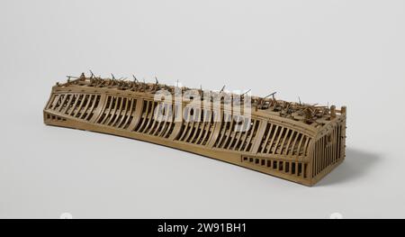 Modello di una nave Camel, anonimo, c. 1784 modello dimostrativo modello di costruzione di un armadio di una nave, la metà dritta di pochi. Il rivestimento viene omesso in modo che la struttura e il layout siano visibili. Lo scafo è rettangolare, su un lato adattato alla forma dello scafo di una nave adatta. Il modello ha tre livelli: Terreno, ponte intermedio e ponte superiore; al suo interno è diviso in sei compartimenti da Scots impermeabili. Sul ponte intermedio dietro c'è una cabina, con una finestra decorata e un camino davanti alla cucina; il retro può essere aperto con due cancelli. Il modello è completamente dettagliato con t Foto Stock