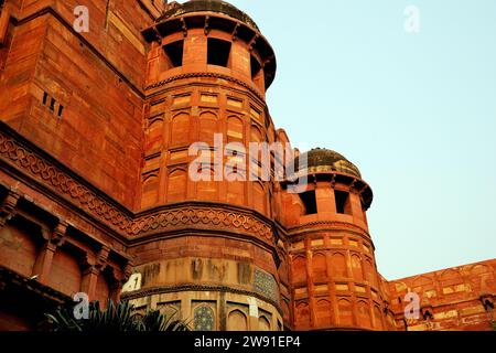 Vista parziale della porta Amar Singh, del forte Rosso, di Agra, Uttar Pradesh, India Foto Stock