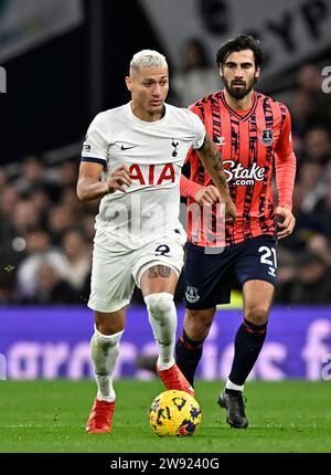 Londra, Regno Unito. 23 dicembre 2023. Richarlison (Tottenham) durante la partita del Tottenham V Everton Premier League al Tottenham Hotspur Stadium. Crediti: MARTIN DALTON/Alamy Live News Foto Stock