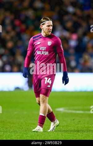 Hillsborough Stadium, Sheffield, Inghilterra - 23 dicembre 2023 Josh Bowler (14) di Cardiff City - durante la partita Sheffield Wednesday contro Cardiff City, EFL Championship, 2023/24, Hillsborough Stadium, Sheffield, Inghilterra - 23 dicembre 2023 crediti: Arthur Haigh/WhiteRosePhotos/Alamy Live News Foto Stock