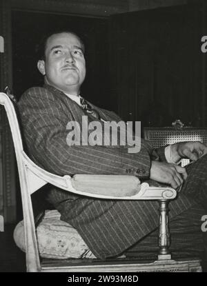 Uno dei partecipanti al RTC: C.A. Eman, 1948 fotografie documentarie uno dei partecipanti per conto di Curac alla Round Table Conference tra Paesi Bassi e Occidente: C.A. Eman, avvocato e politico. È presidente del Partito Popolare di Aruba, l'unico partito di Aruba. L'Aia è un supporto fotografico per l'Aia. Paesi Bassi. Suriname Foto Stock