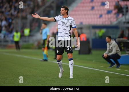 Bologna, Italia. 23 dicembre 2023. Hans Hateboer (Atalanta BC) durante il Bologna FC vs Atalanta BC, partita di serie A A Bologna, Italia, 23 dicembre 2023 crediti: Independent Photo Agency/Alamy Live News Foto Stock