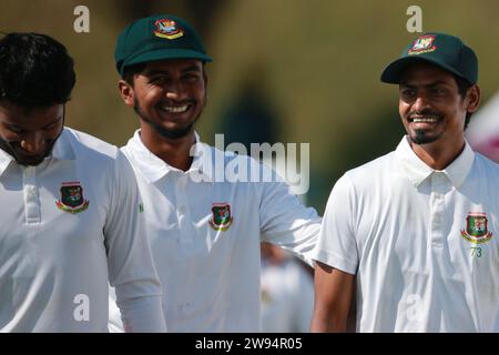 Taijul Islam festeggia il suo dieci wicket contro la nuova Zelanda mentre il Bangladesh vince il primo test match con 150 punti al Sylhet International Cricket Stadium, Foto Stock