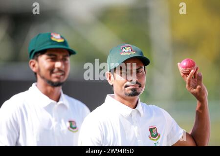 Taijul Islam festeggia il suo dieci wicket contro la nuova Zelanda mentre il Bangladesh vince il primo test match con 150 punti al Sylhet International Cricket Stadium, Foto Stock